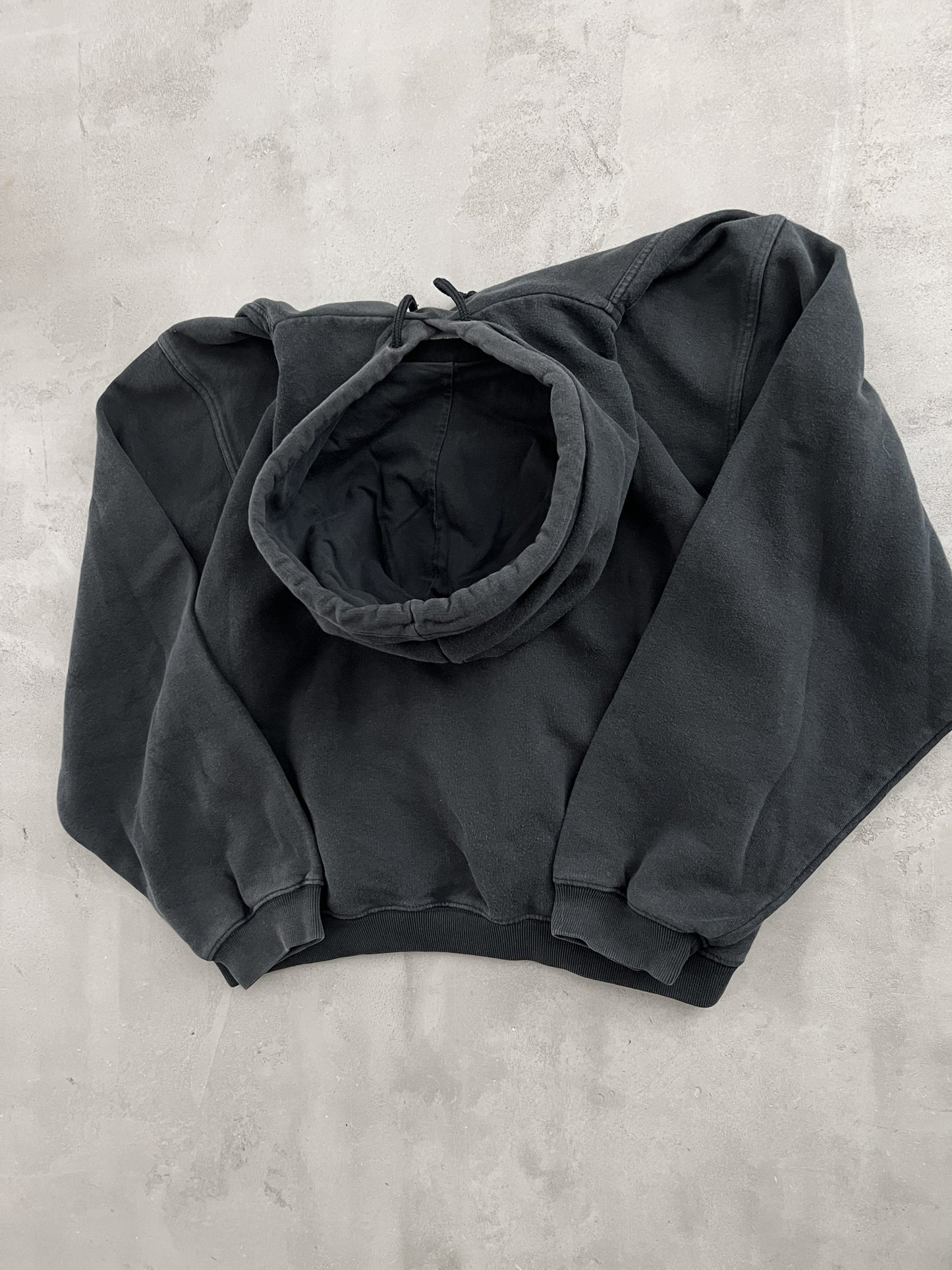FADED BLACK NIKE HOODIE - 2000S - M/S
