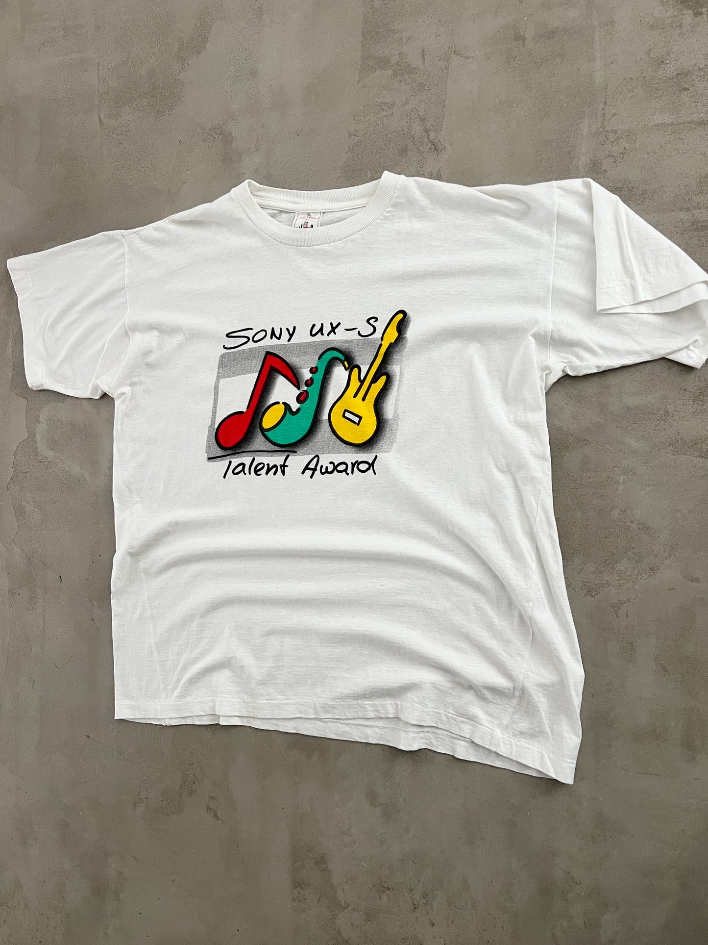 WHITE SONY MUSIC PROMO TEE - 1990S - L