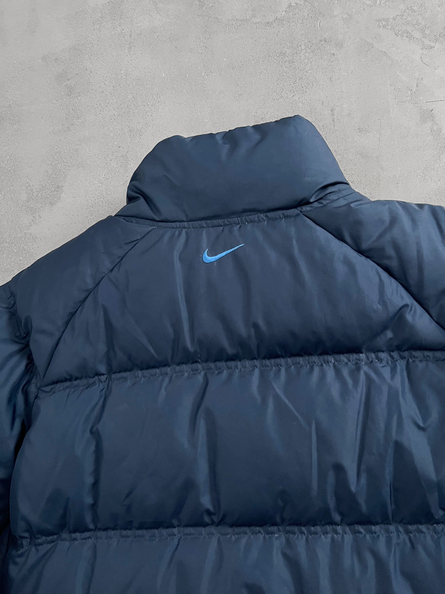 NAVY NIKE HEX PUFFER - 2000S - L