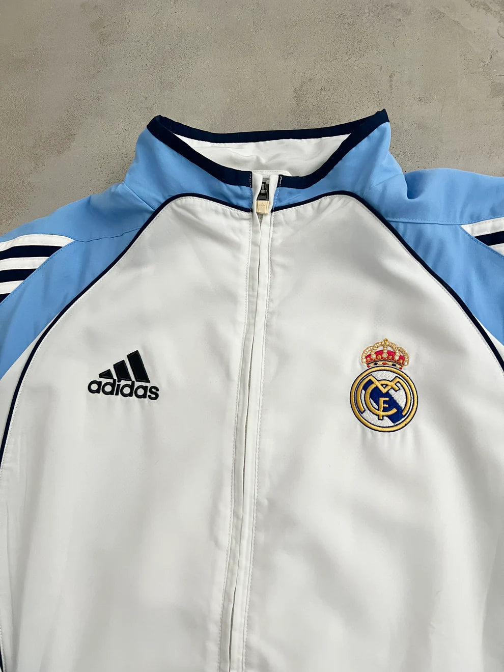 WHITE REAL MADRID JACKET - 2000S - M/L