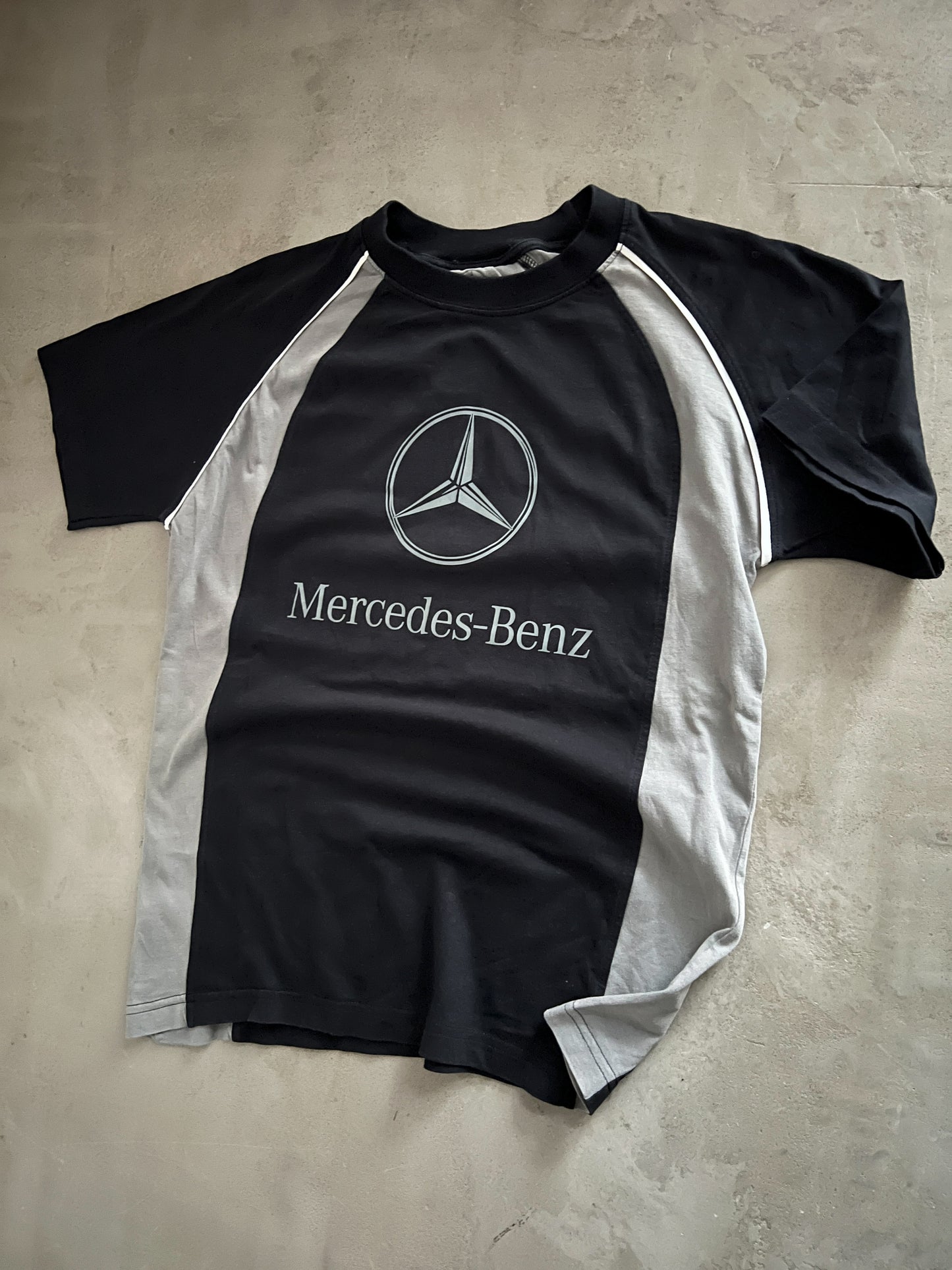 BLACK MERCEDES BENZ TEE - 2000S - M