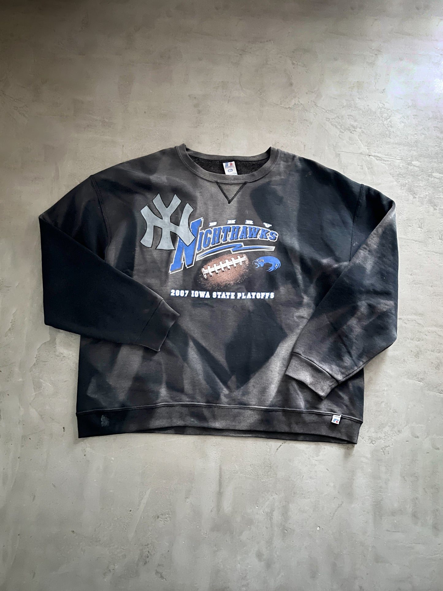 FADED BLACK FOOTBALL X YANKEES SWEATER - 1990S -