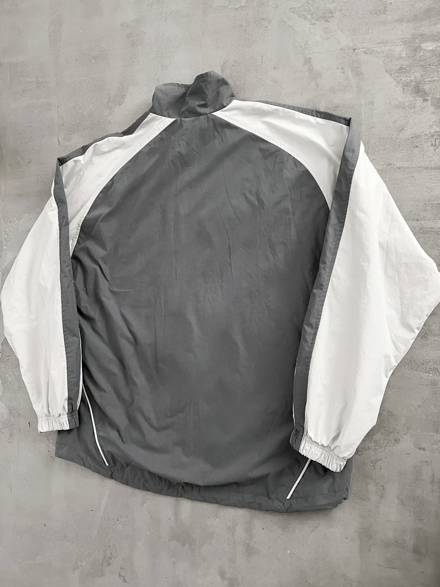 GREY/CREME NIKE TRACK JACKET - 2000S - L