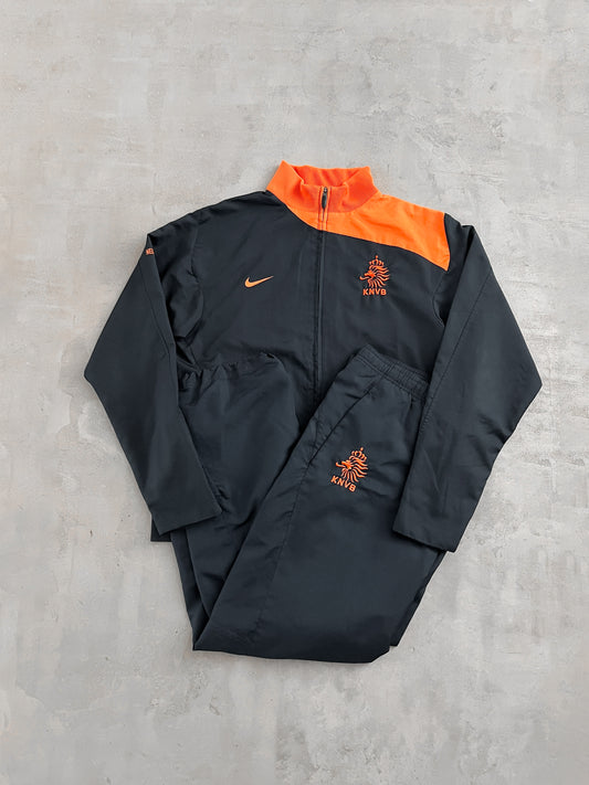 BLACK NETHERLANDS NIKE TRACKSUIT - 2000S - M
