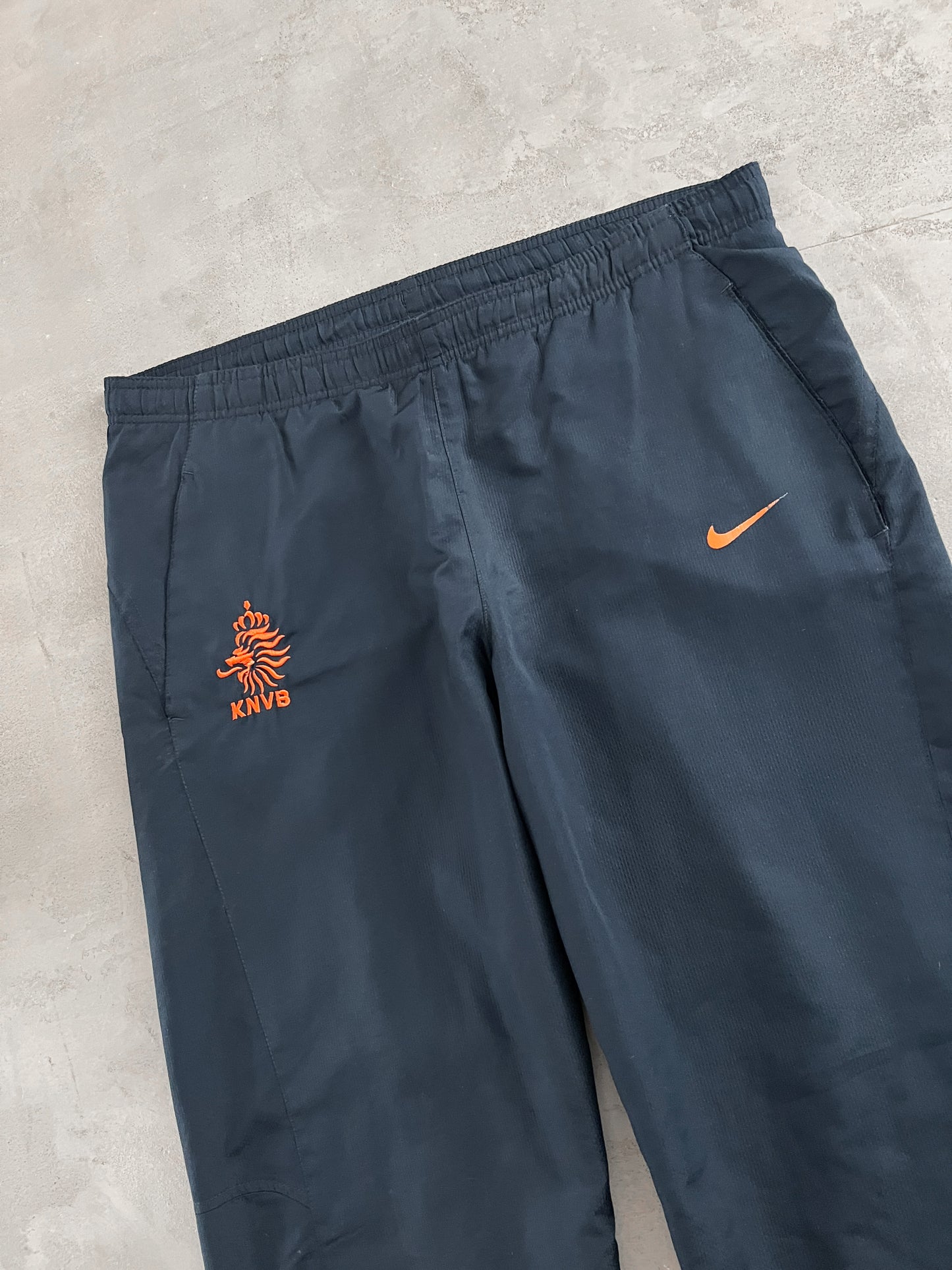 BLACK NETHERLANDS NIKE TRACKSUIT - 2000S - M