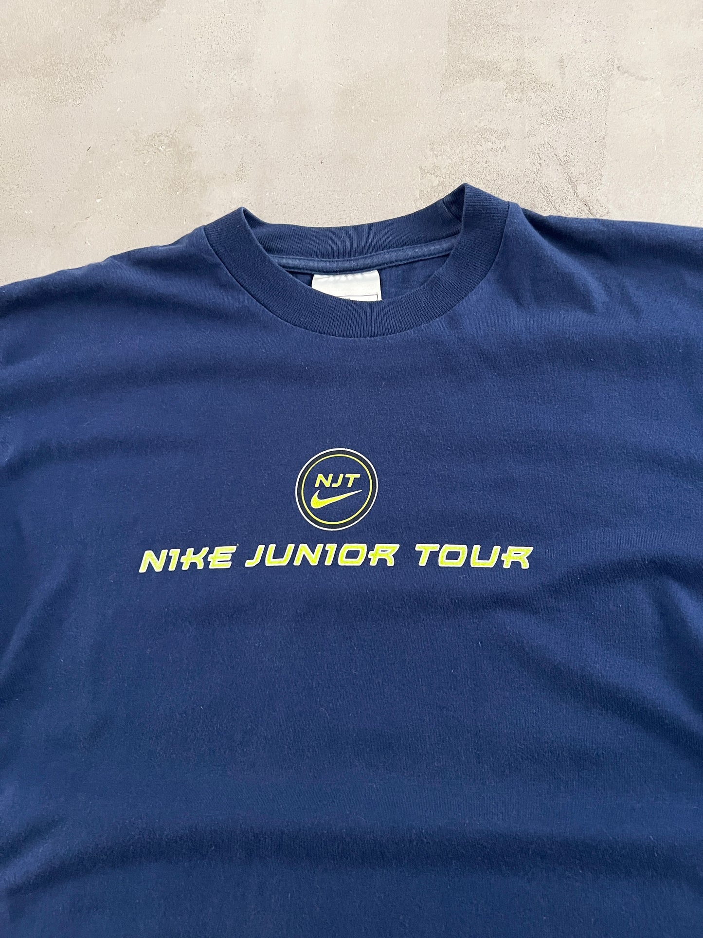 NAVY NIKE TENNIS TEE - 1990S - M