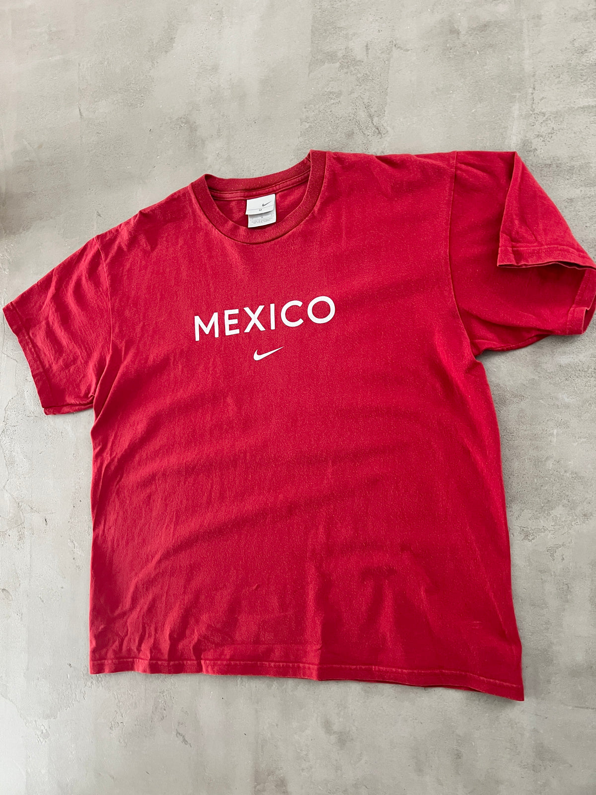 RED MEXICO NIKE TEE - 2000S - M
