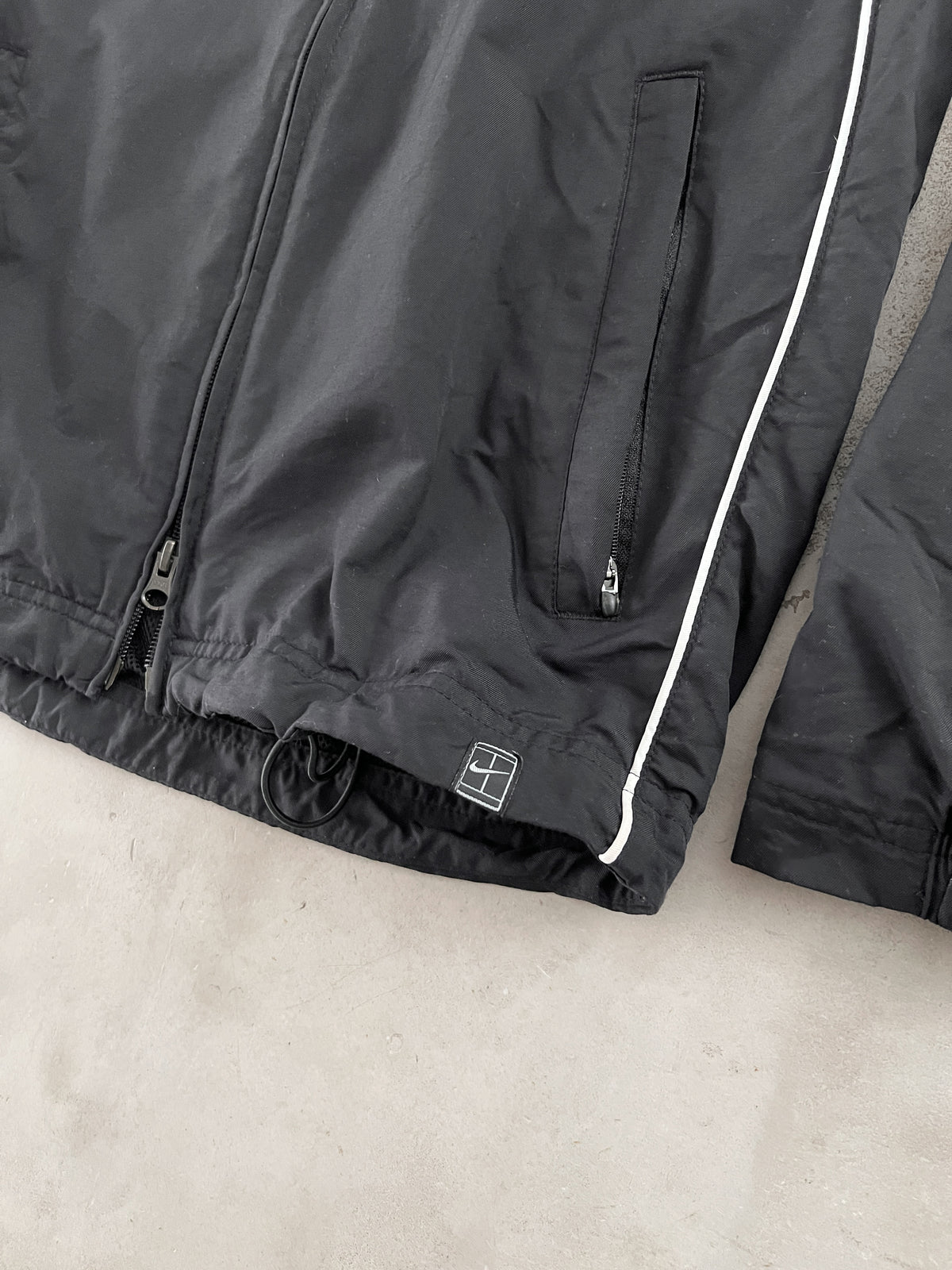 BLACK NIKE TRACK JACKET - 2000S - S