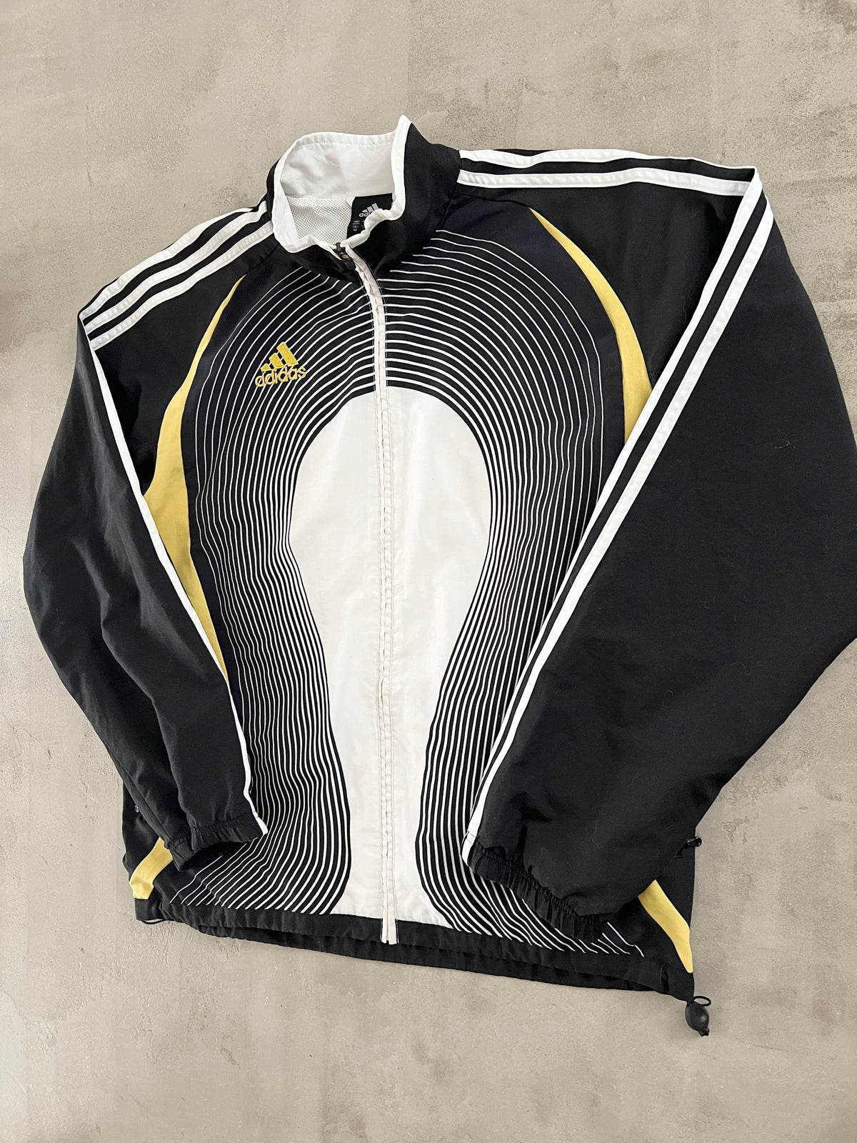 BLACK/GOLD ADIDAS TRACK JACKET - 2000S - L
