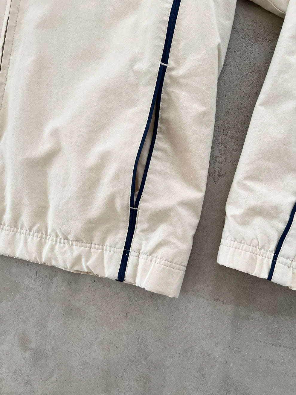 CREME NIKE TRACK JACKET - 2000S - M
