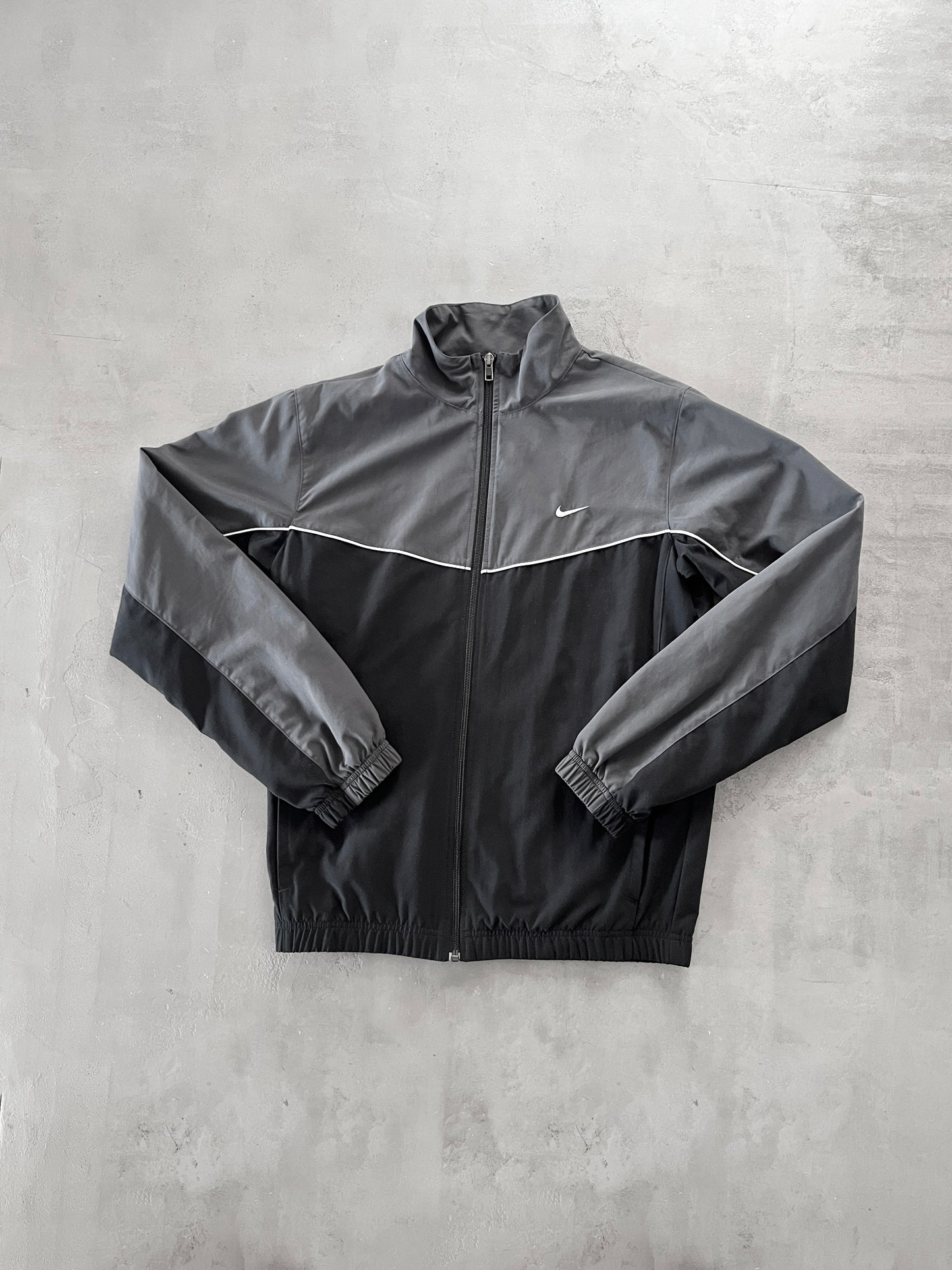 GREY/BLACK NIKE TRACK JACKET - 2000S - S