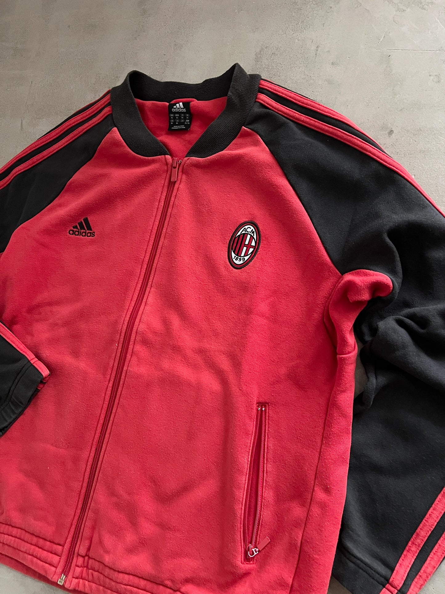 RED AC MILAN ADIDAS JACKET - 2000S - M