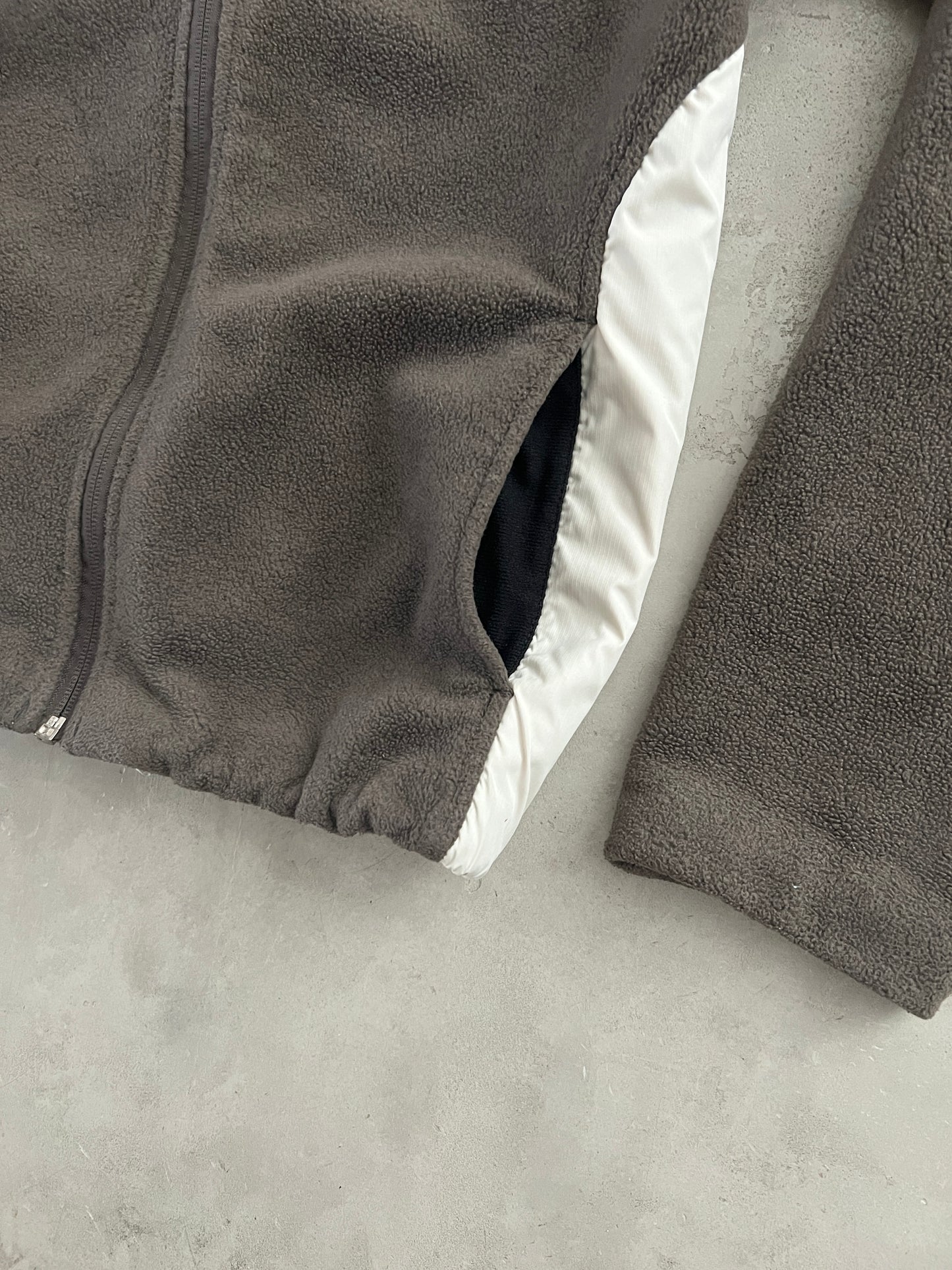 MOCHA/CREME OAKLEY FLEECE - 1990S - S