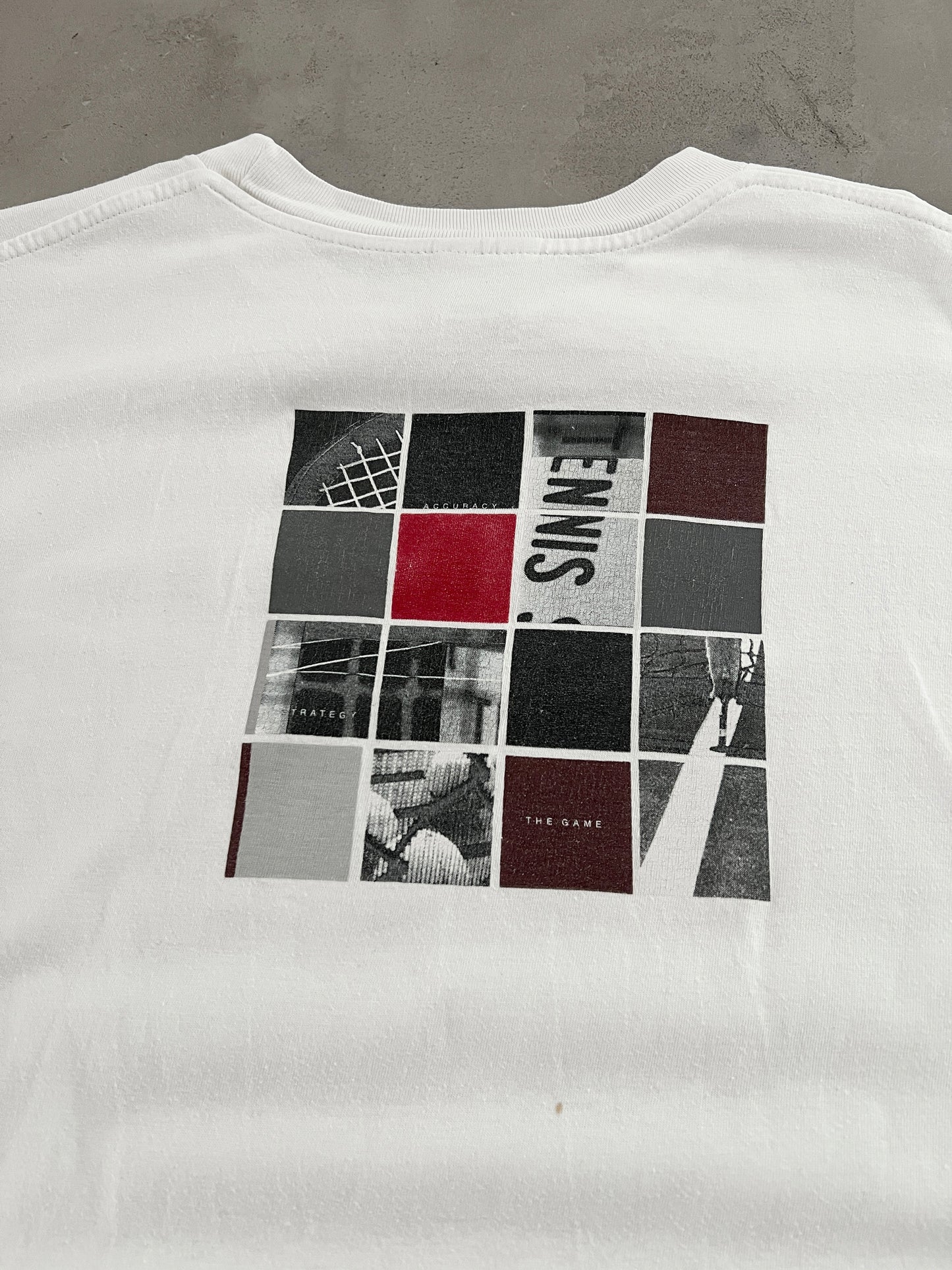 WHITE NIKE COURT TENNIS TEE - 1990S - M