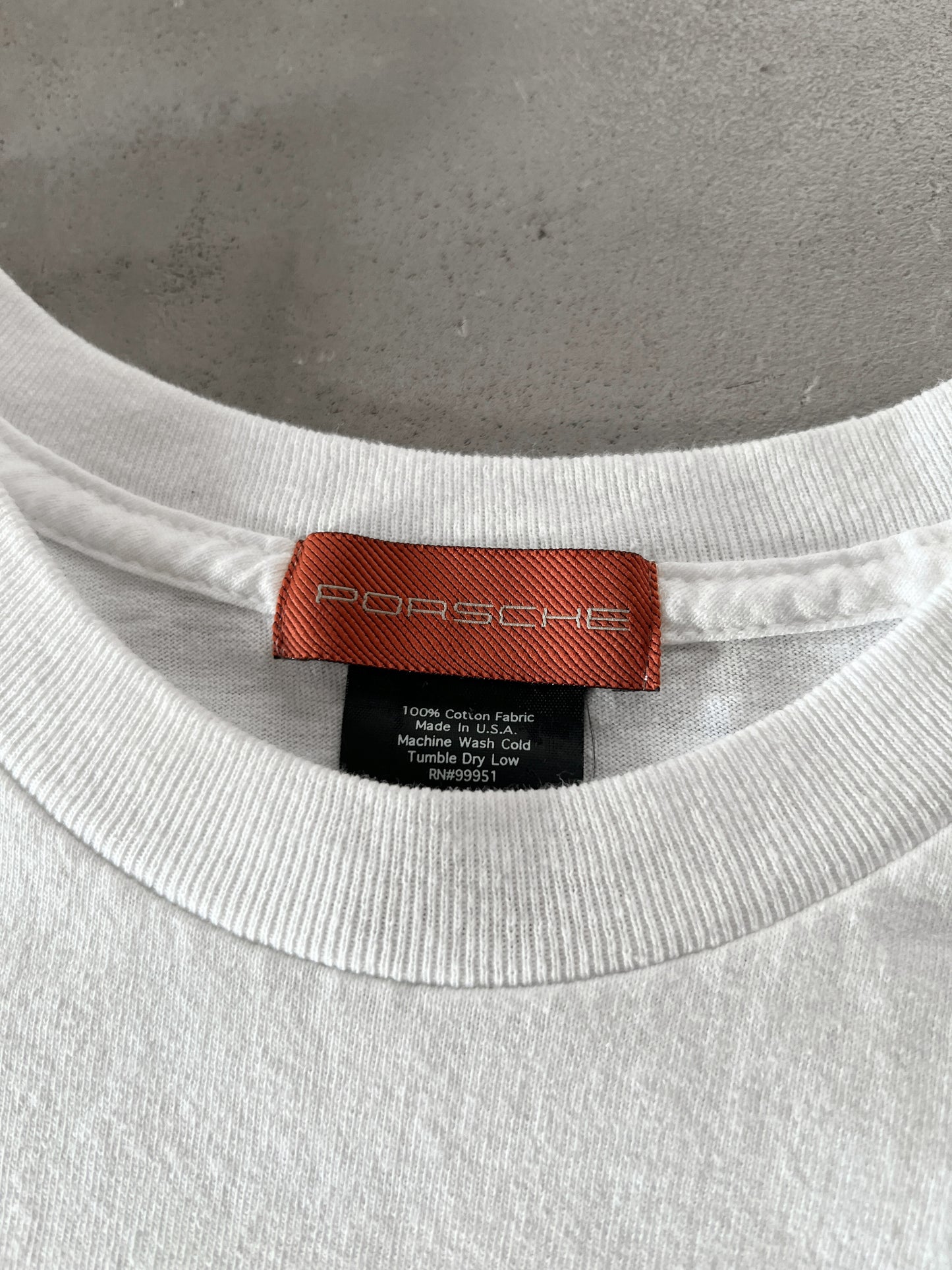 WHITE PORSCHE CAYENNE TEE - 2000S - L