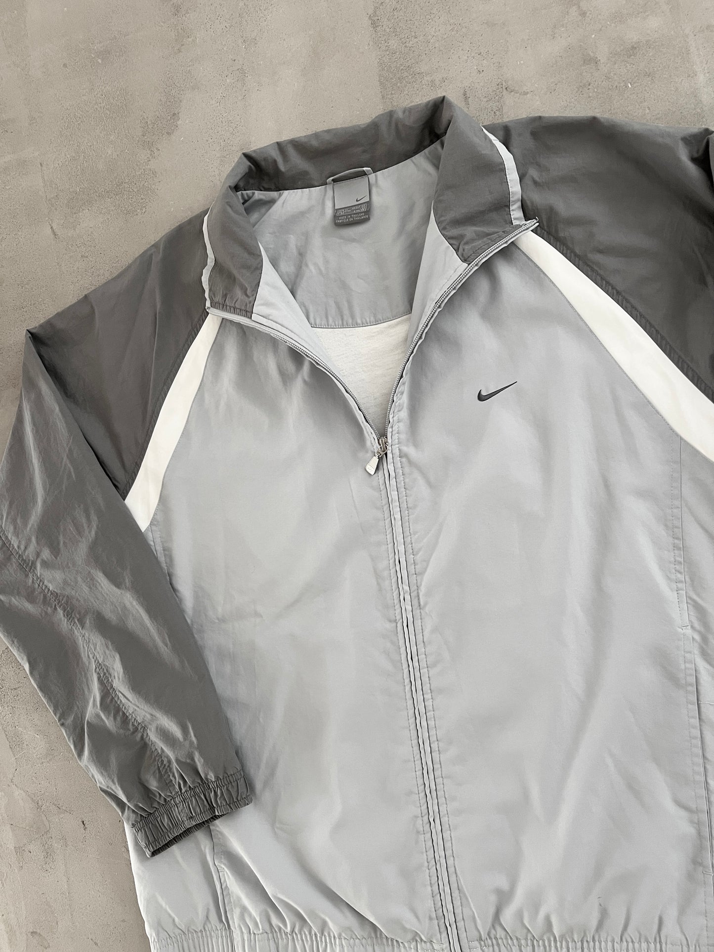 GREY NIKE TRACK JACKET - 2000S - XL