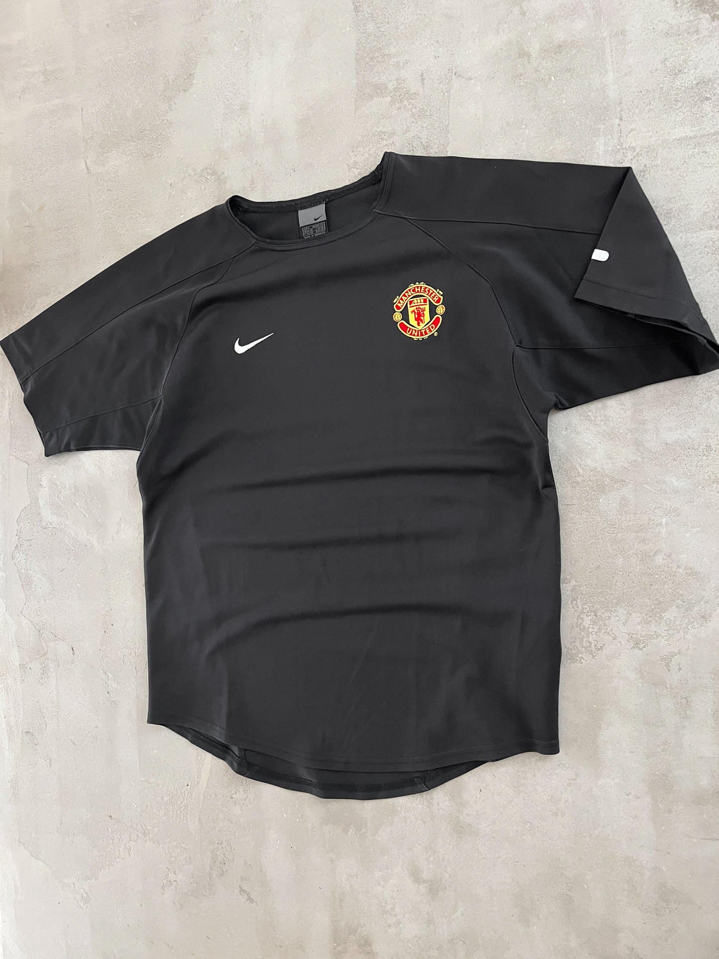 BLACK MANCHESTER UNITED NIKE JERSEY - 2000S - M