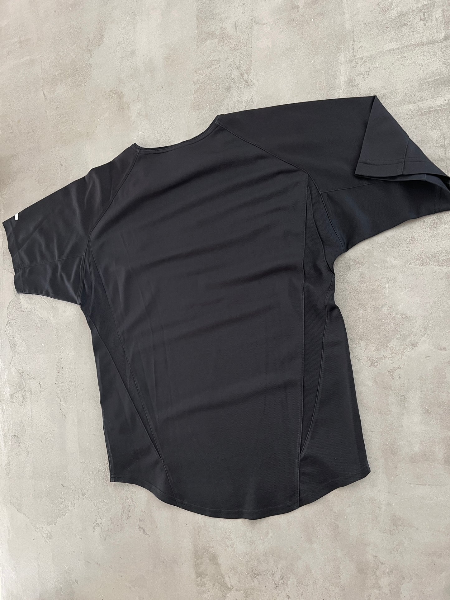 BLACK MANCHESTER UNITED NIKE JERSEY - 2000S - M