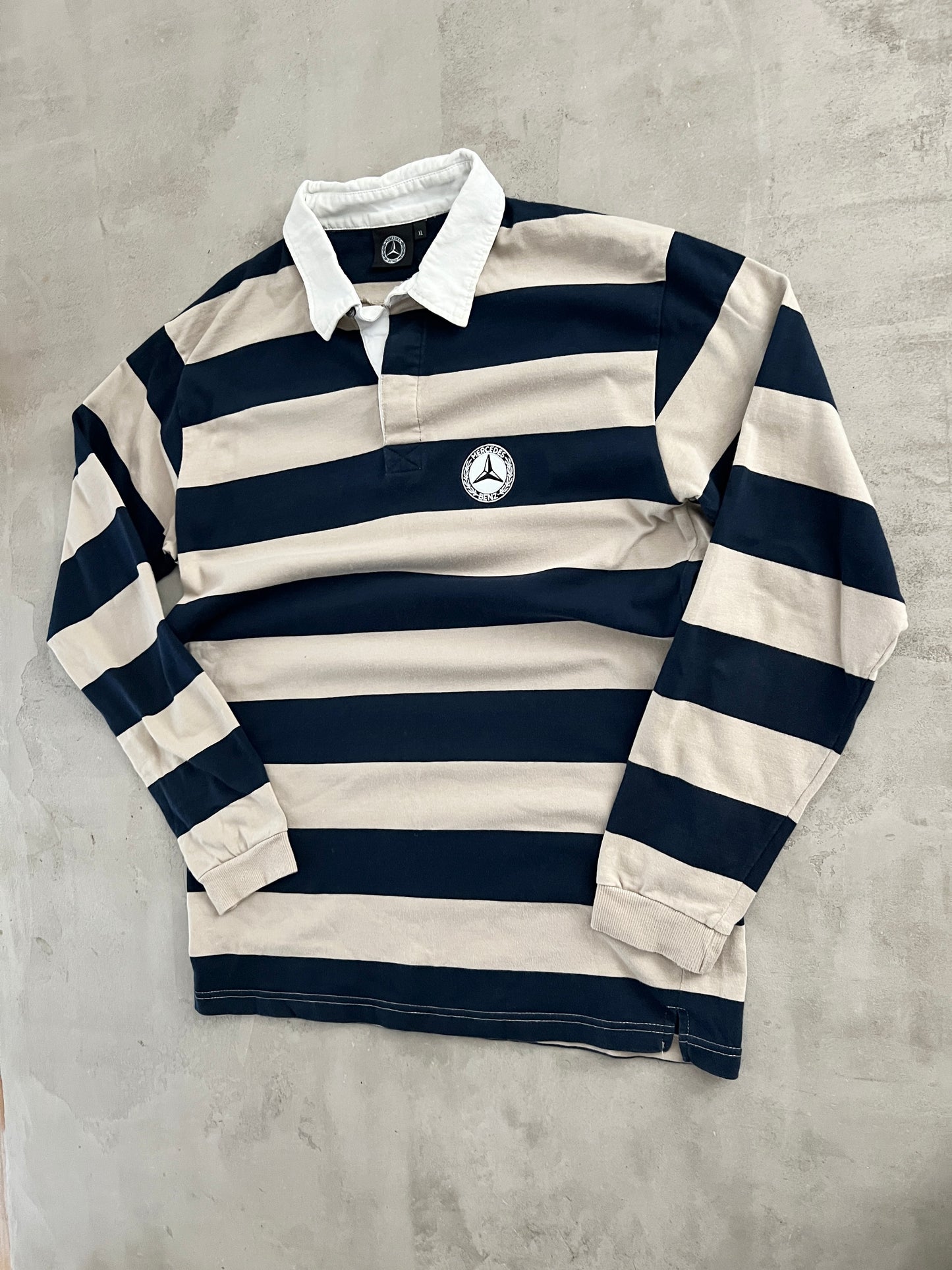 NAVY/CREME MERCEDES BENZ LONGSLEEVE - 2000S - XL