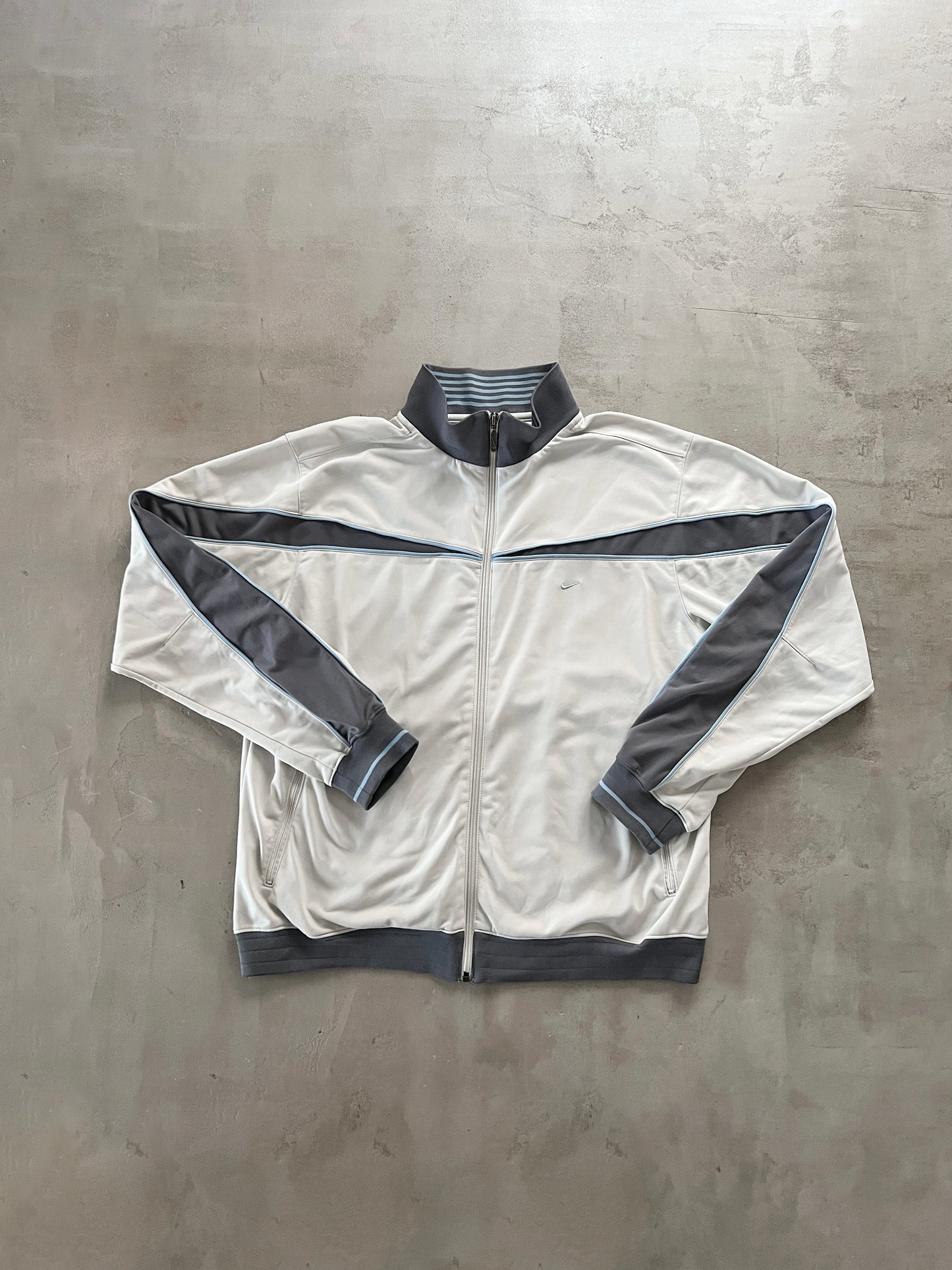 GREY/BABY BLUE NIKE TRACK JACKET - 2000S - L/XL