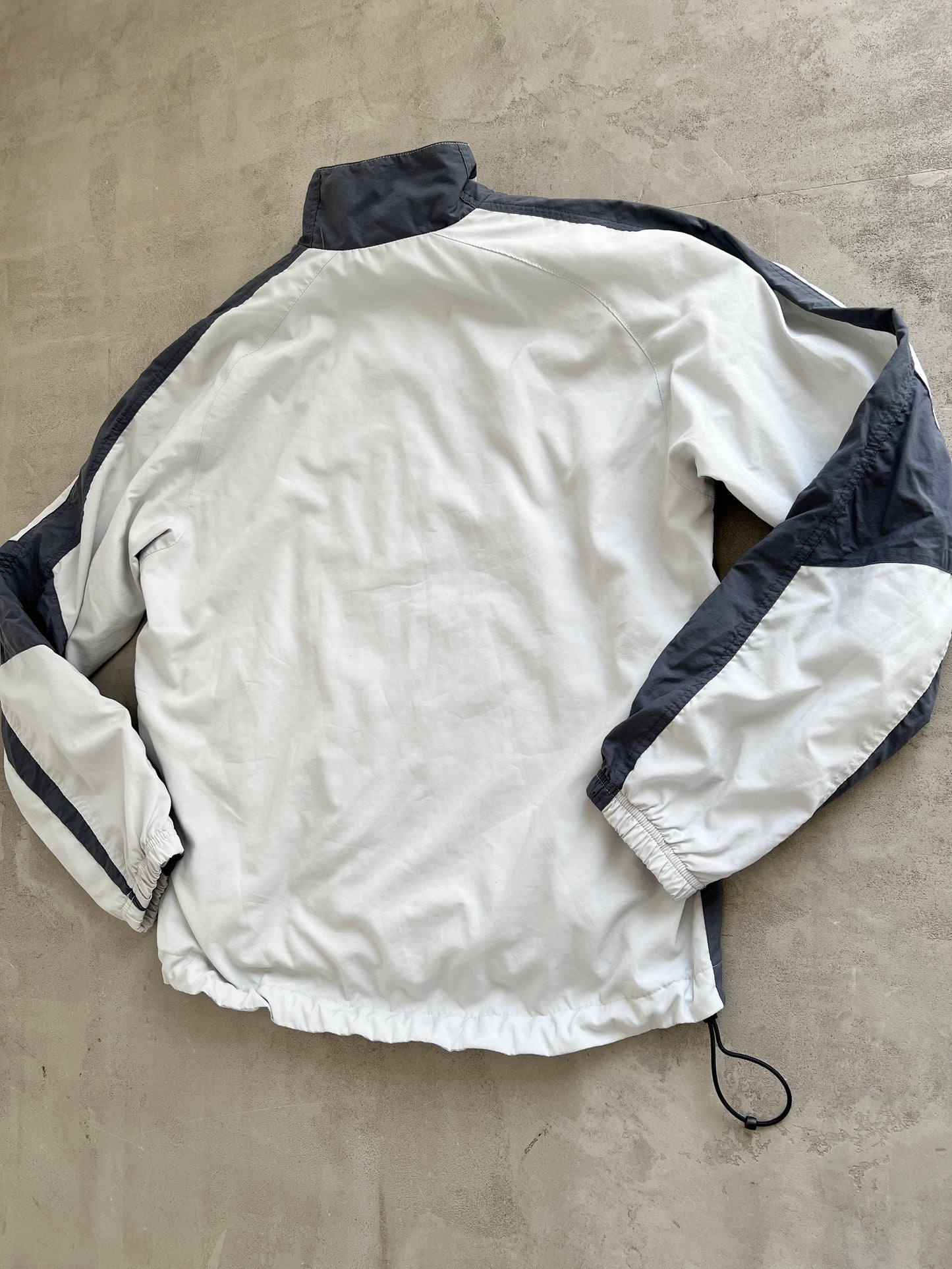 GREY NIKE TRACK JACKET - 2000S - M