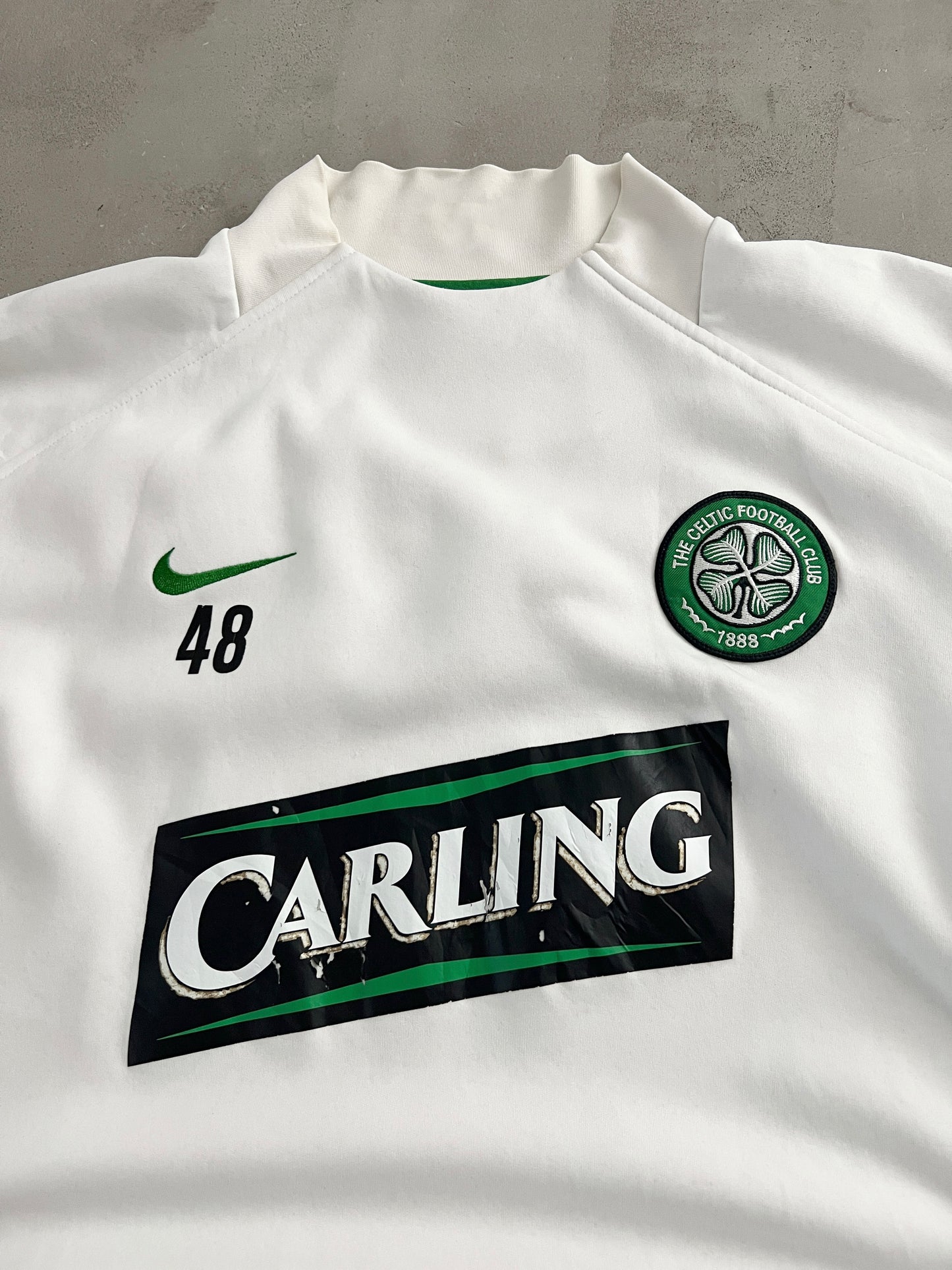 WHITE CELTIC GLASGOW NIKE SWEATER - 2000S - L