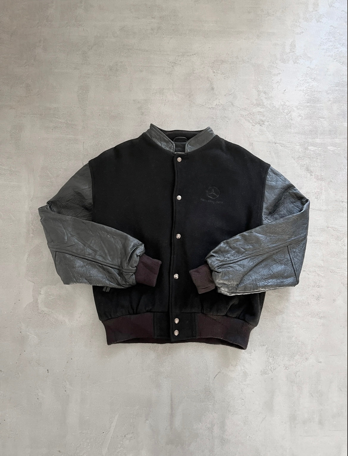 BLACK MERCEDES BENZ JACKET - 1990S - M