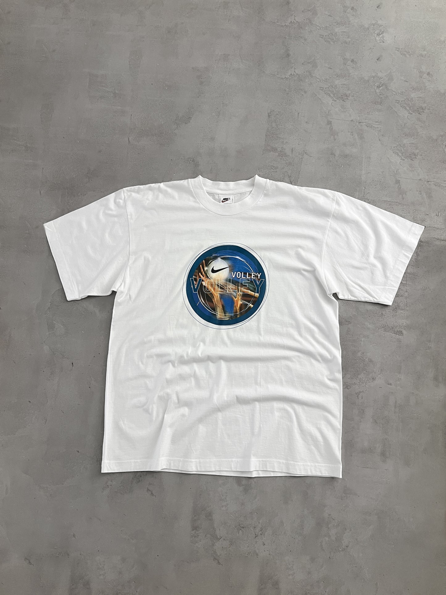 WHITE NIKE VOLLEYBALL TEE - 1990S - XL