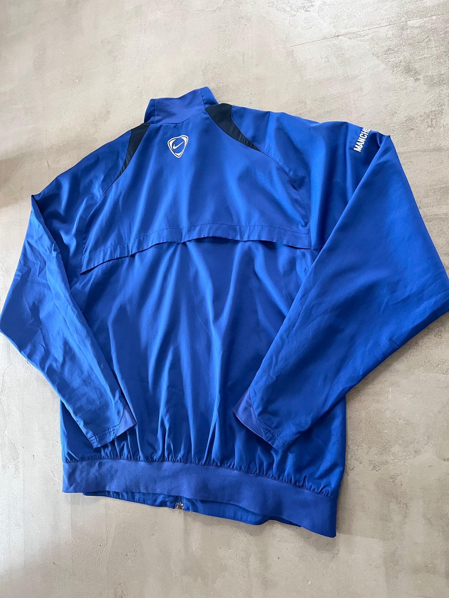 BLUE MANCHESTER UNITED NIKE JACKET - 2000S - L