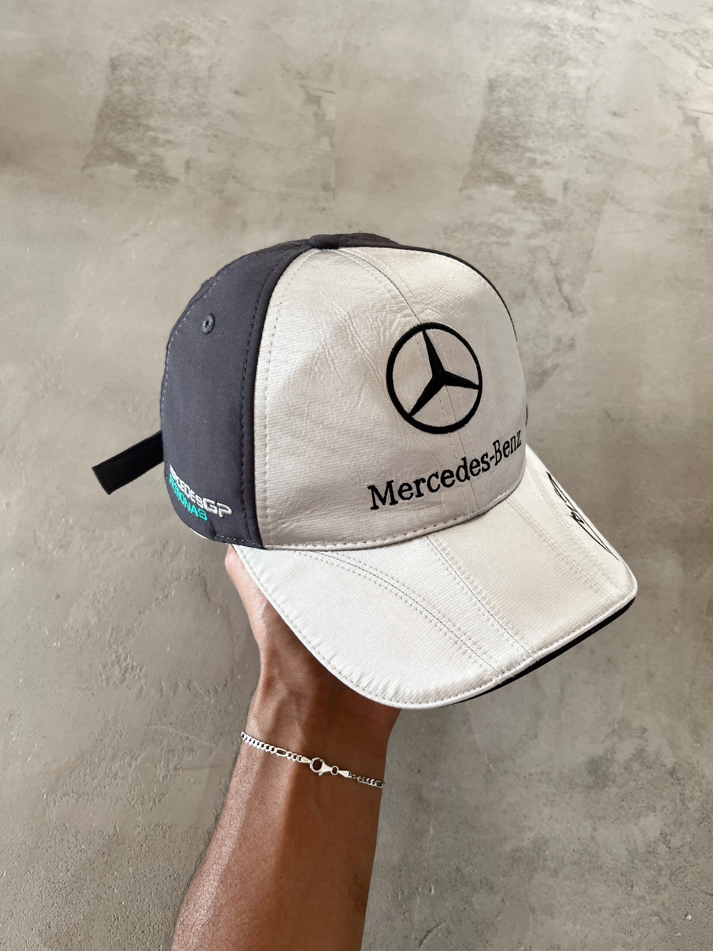 SILVER MERCEDES BENZ RACING CAP - 2000S