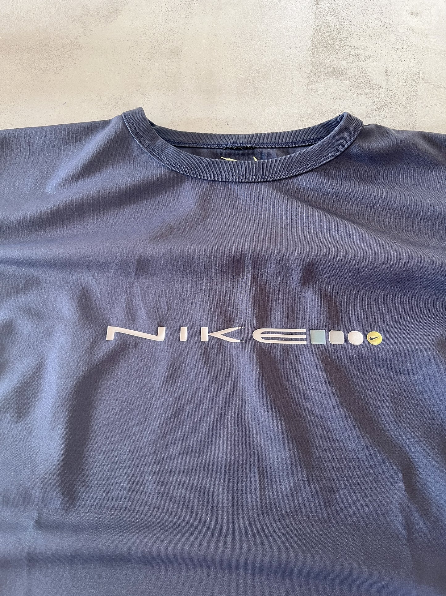 GREY NIKE SPORTS TEE - 2000S - XL