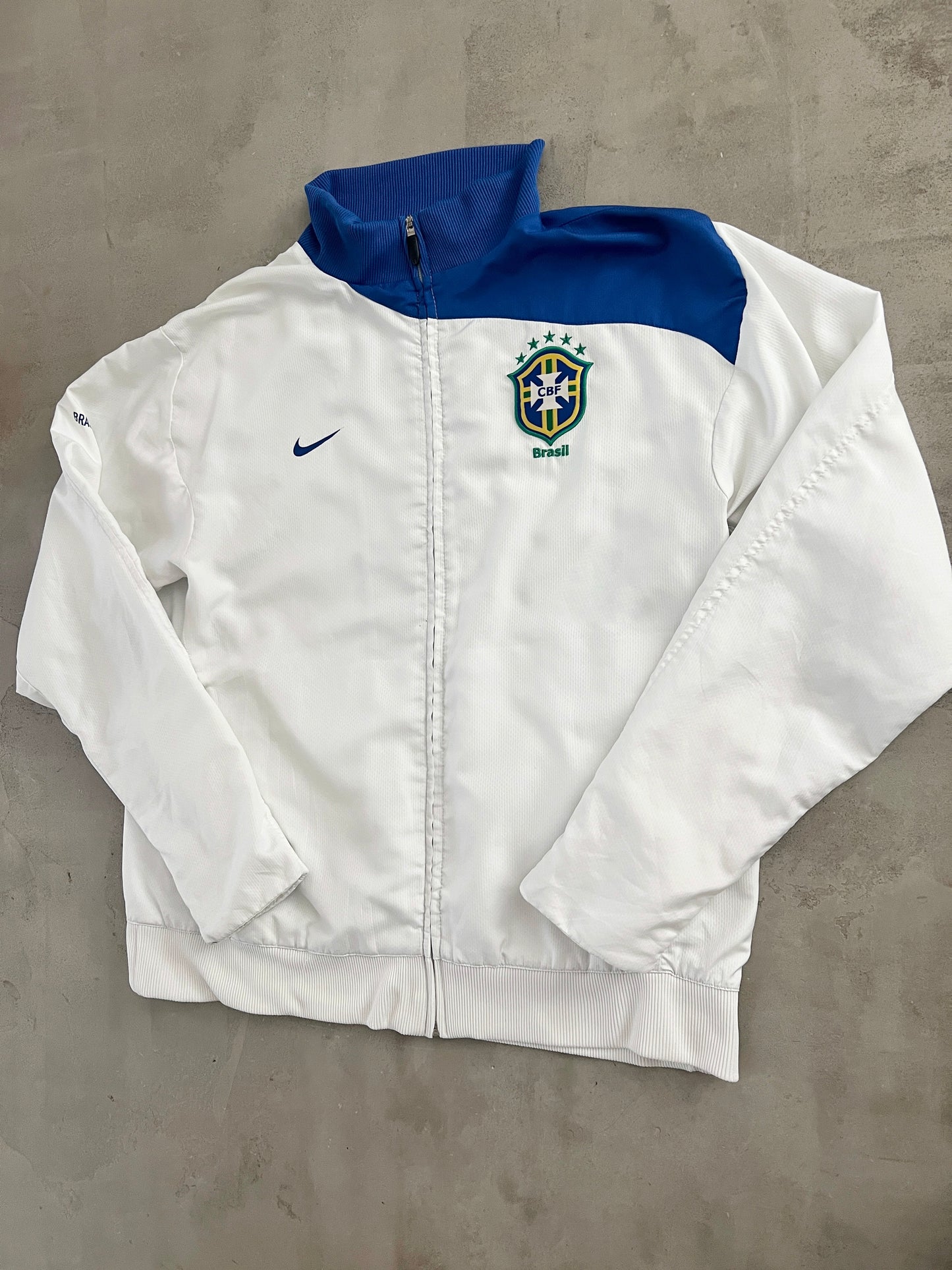 WHITE BRAZIL NIKE JACKET - 2000S - L