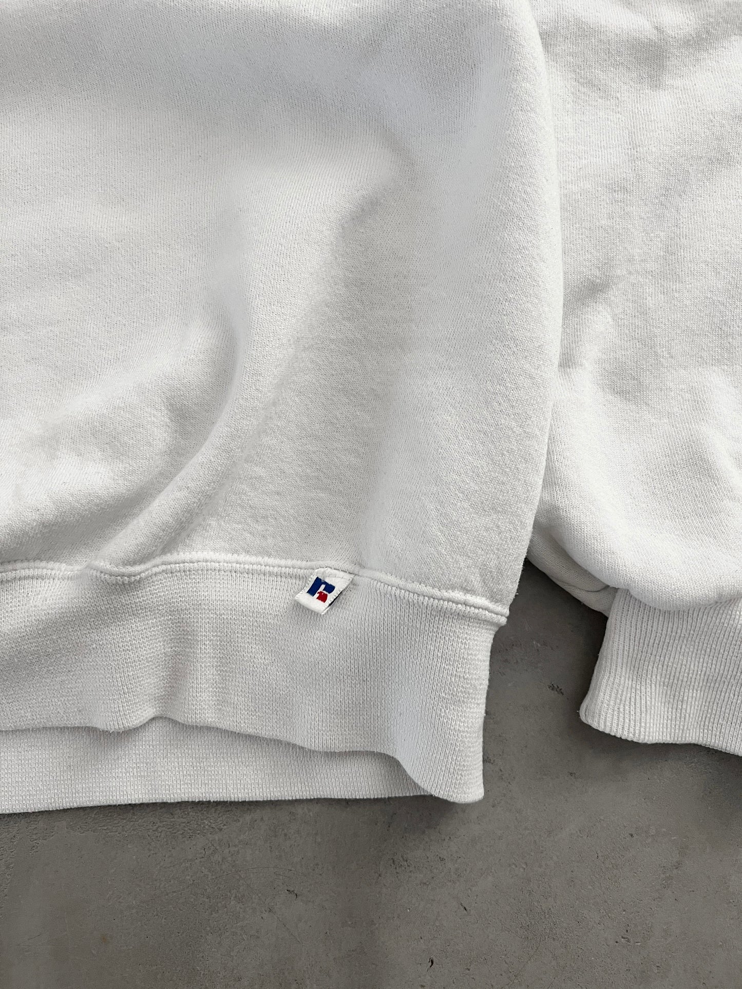 WHITE RUSSELL SWEATER - 1990S - L/M