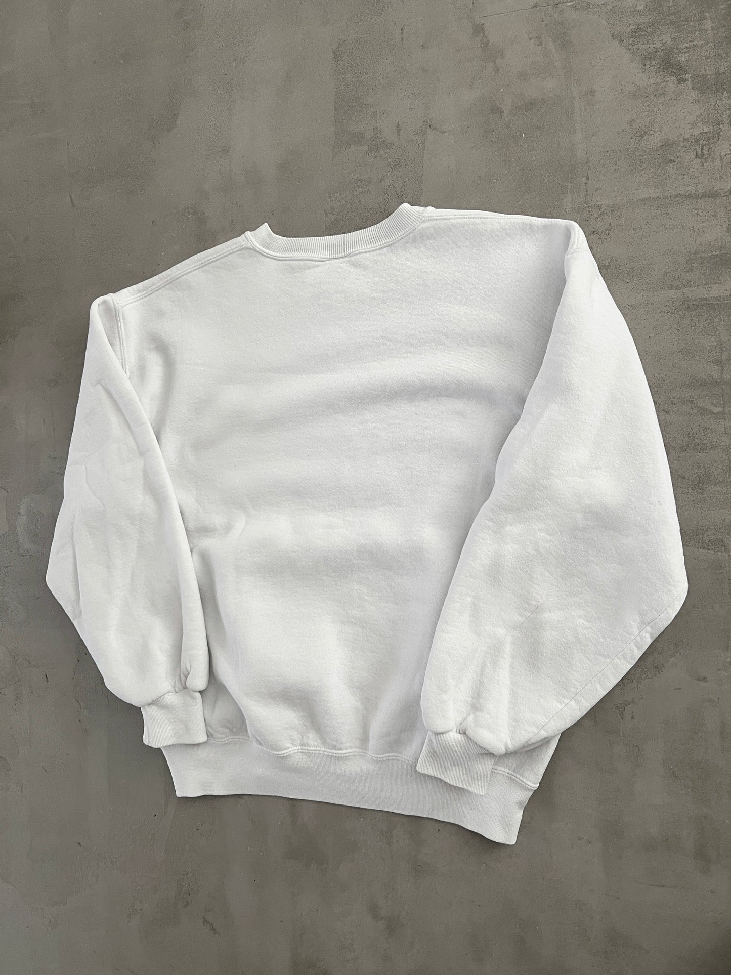 WHITE RUSSELL SWEATER - 1990S - L/M