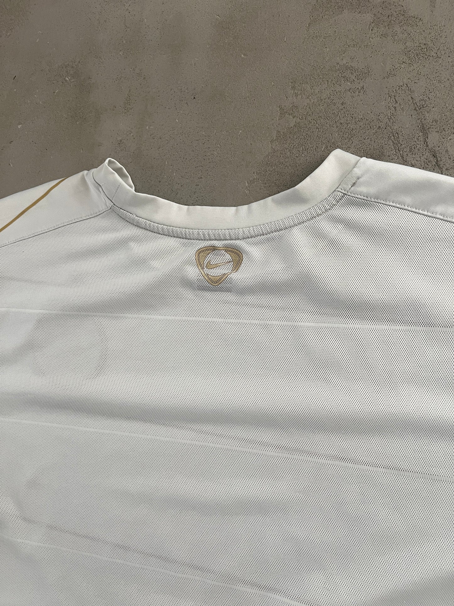WHITE INTER MILAN NIKE JERSEY - 2000S - L
