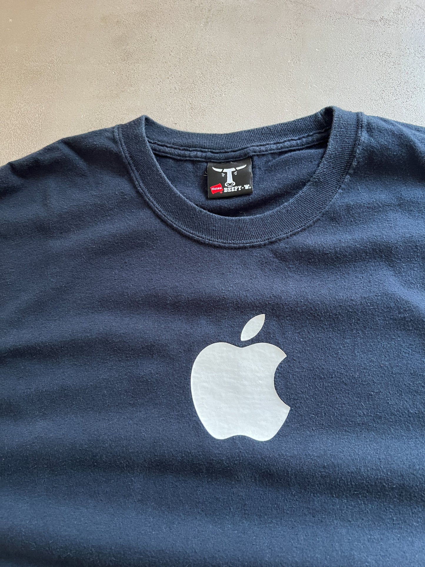 FADED BLACK APPLE TEE - 2000S - XL