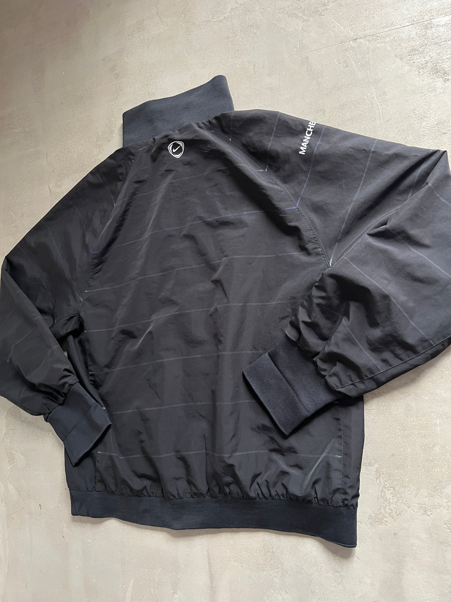 BLACK MANCHESTER UNITED NIKE TRACK JACKET - 2000S -