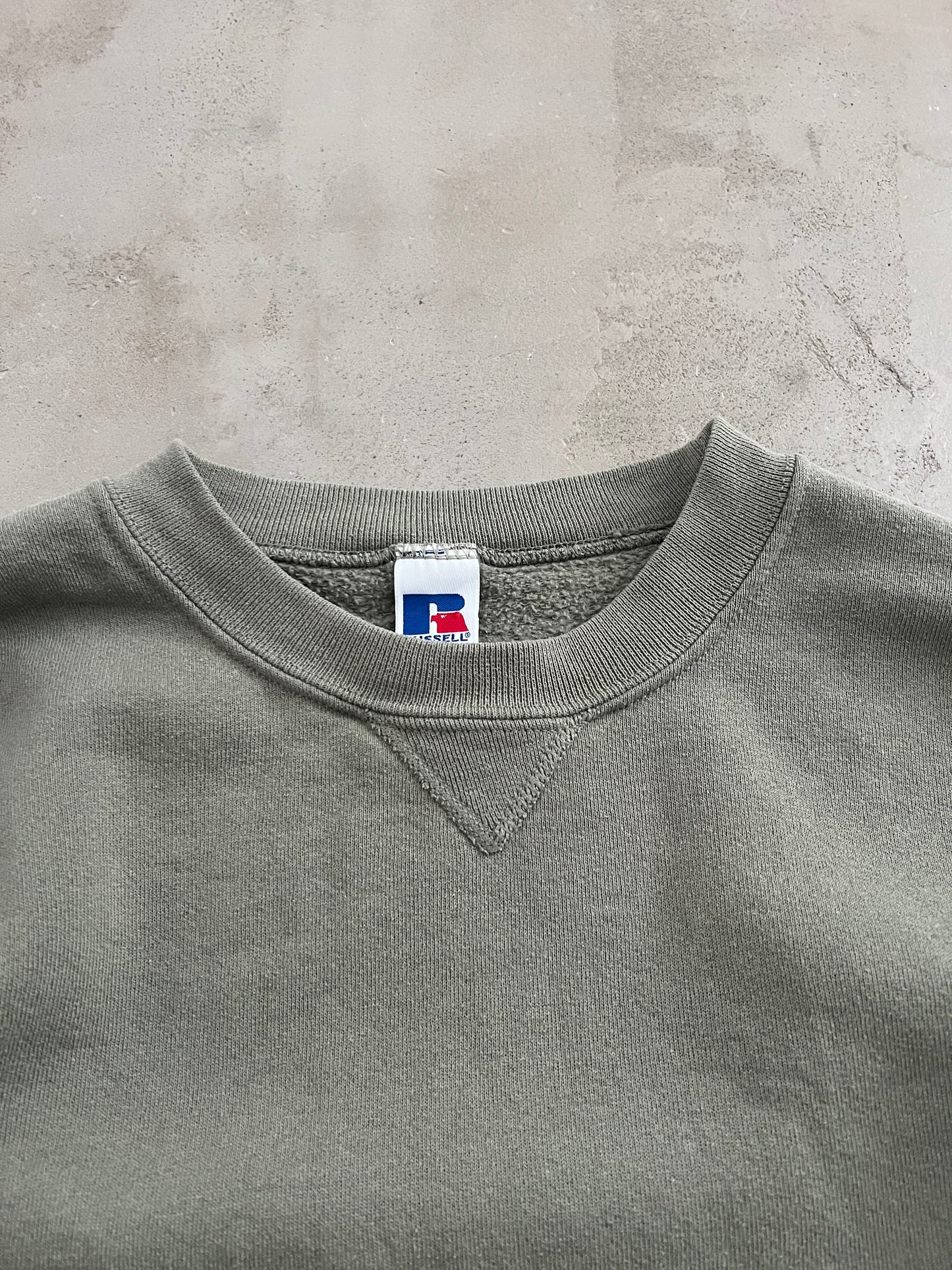 KHAKI RUSSELL SWEATER - 1990S - M