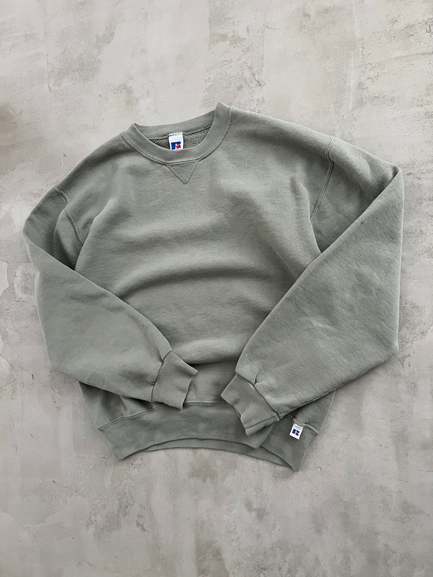 KHAKI RUSSELL SWEATER - 1990S - M