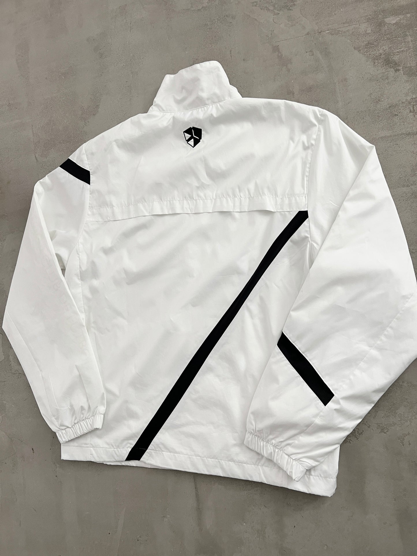 WHITE/BLACK PORTUGAL NIKE TRACKSUIT - 2000S - M/L