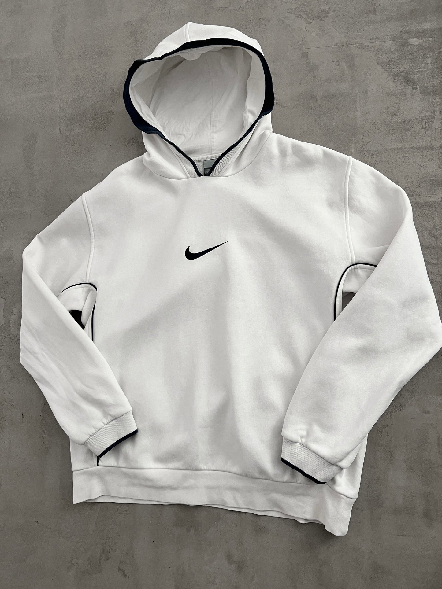 WHITE/NAVY NIKE HOODIE - 2000S - L