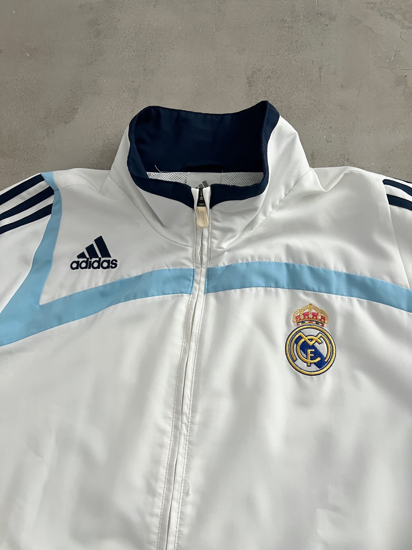 WHITE REAL MADRID JACKET - 2000S - L
