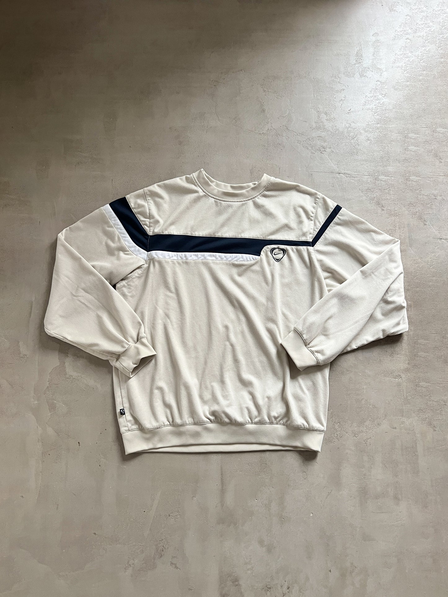 CREME NIKE SWEATER - 2000S - XL/L