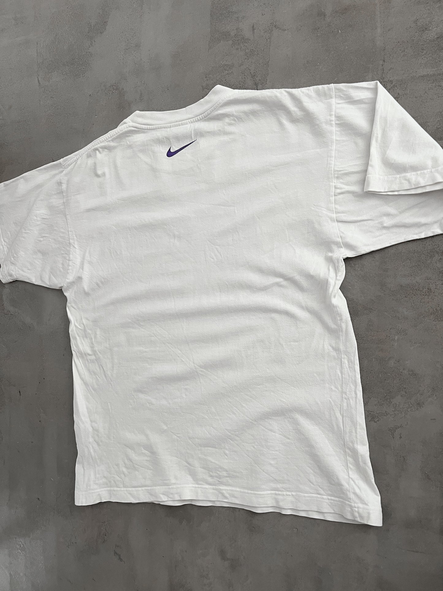 WHITE REAL MADRID NIKE TEE - 1990S - M