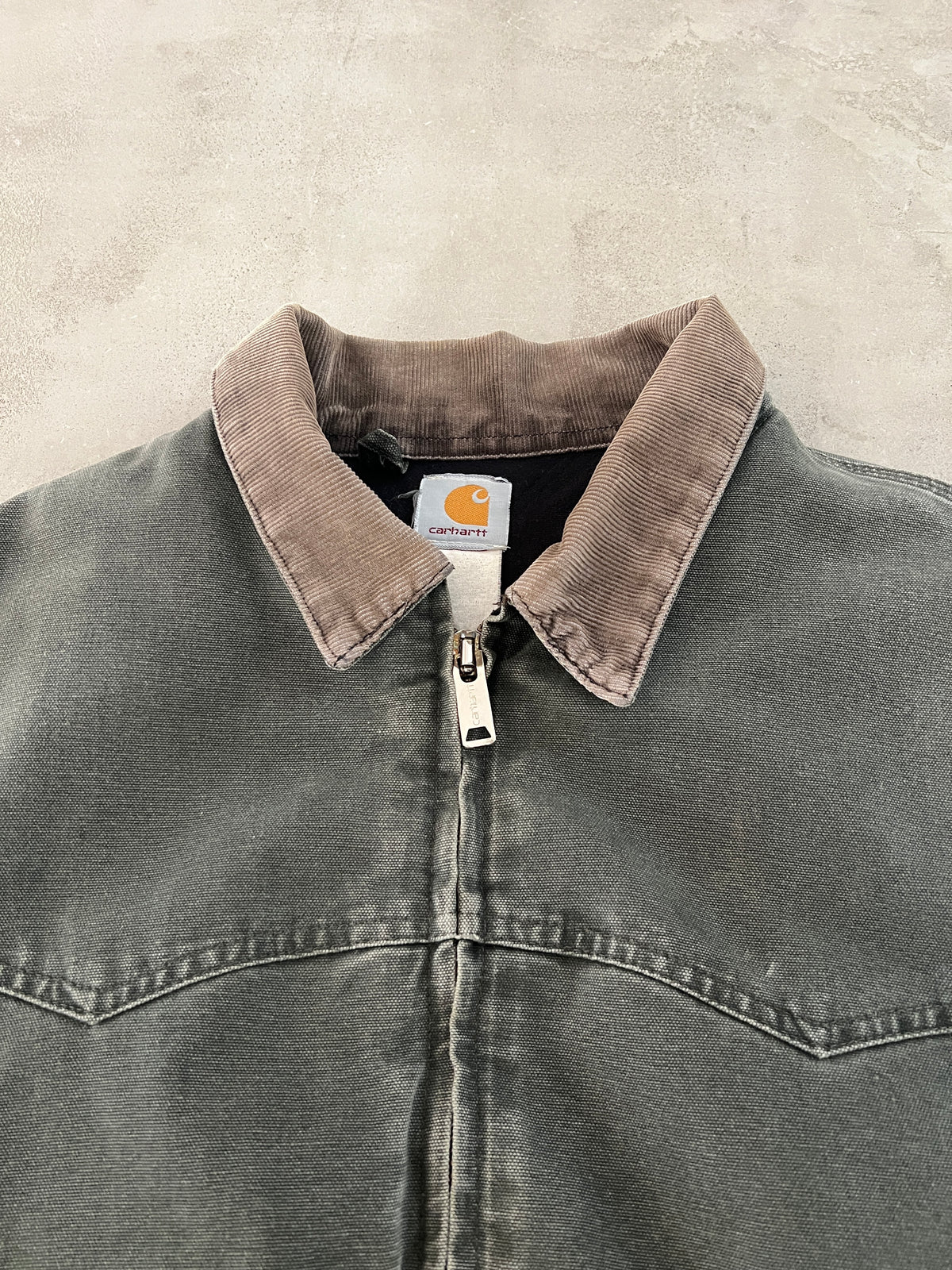 FADED GREY CARHARTT DETROIT JACKET - 1990S - L/XL