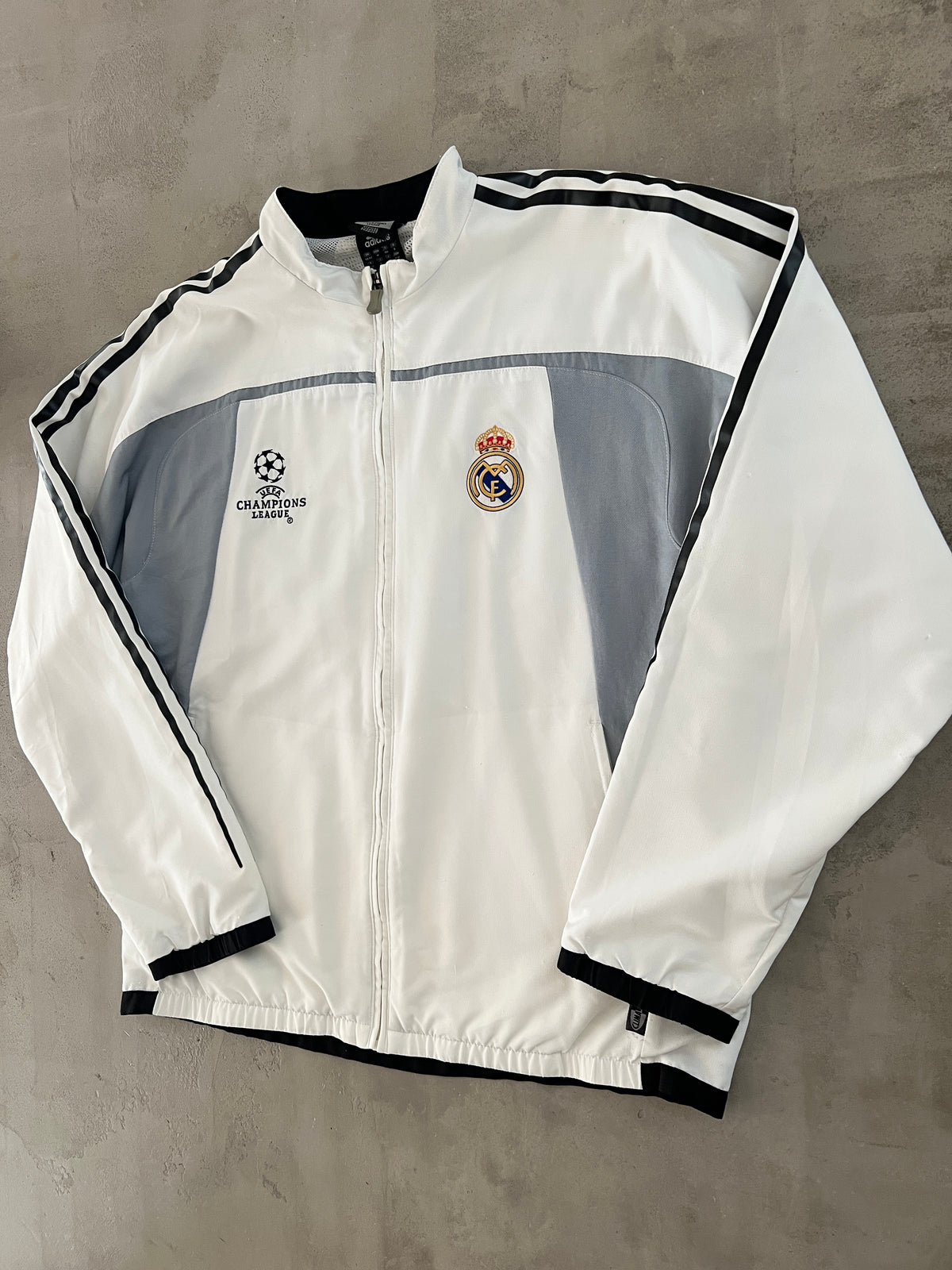 WHITE REAL MADRID JACKET - 2000S - L