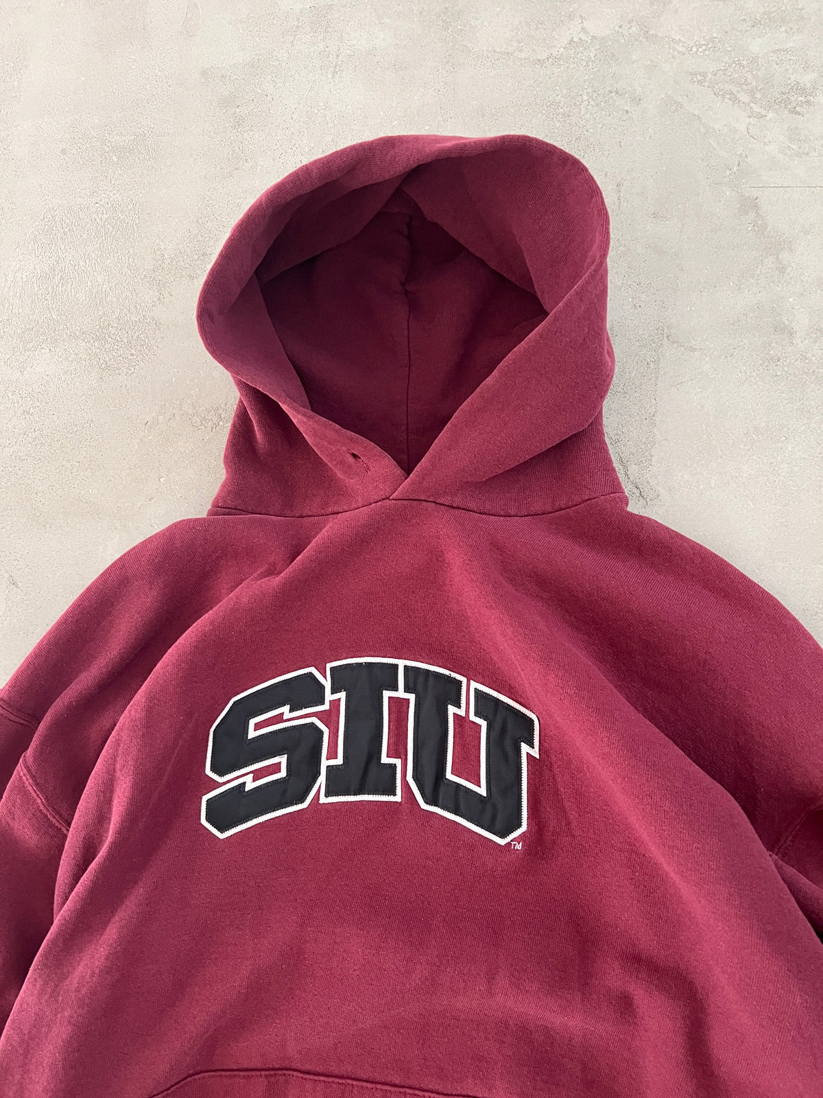 WINE RED RUSSELL HOODIE - 1990S - M