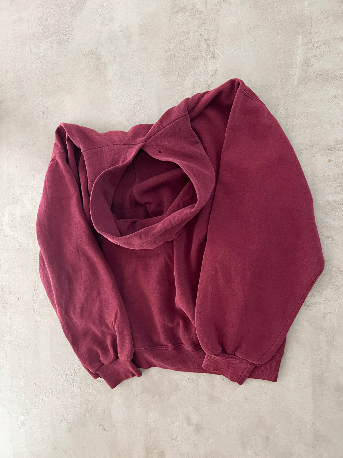 WINE RED RUSSELL HOODIE - 1990S - M