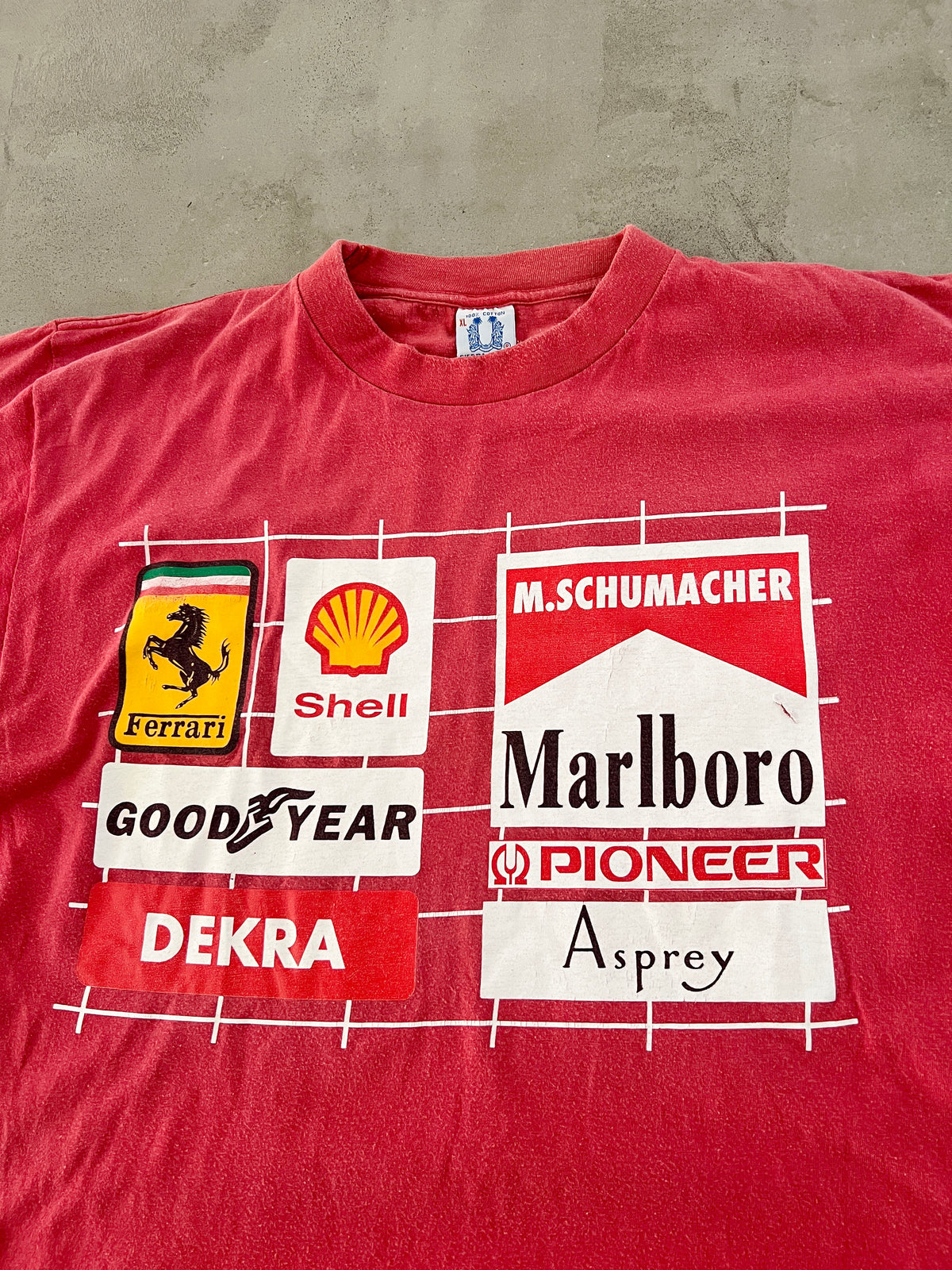 RED MARLBORO FERRARI RACING TEE - 1990S - XL/L