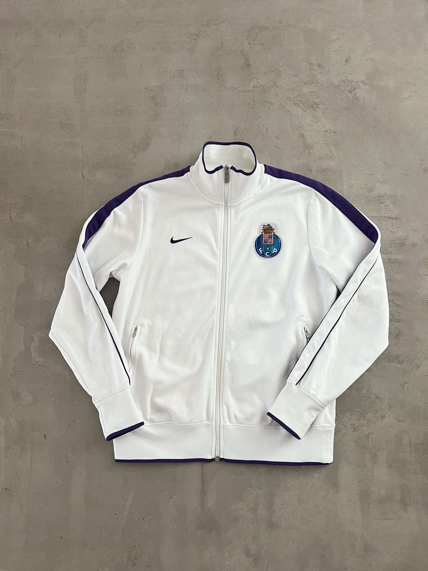 WHITE/PURPLE FC PORTO NIKE JACKET - 2000S - M